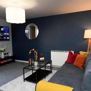 Self Catering - Regent's Court Azure Harrogate
